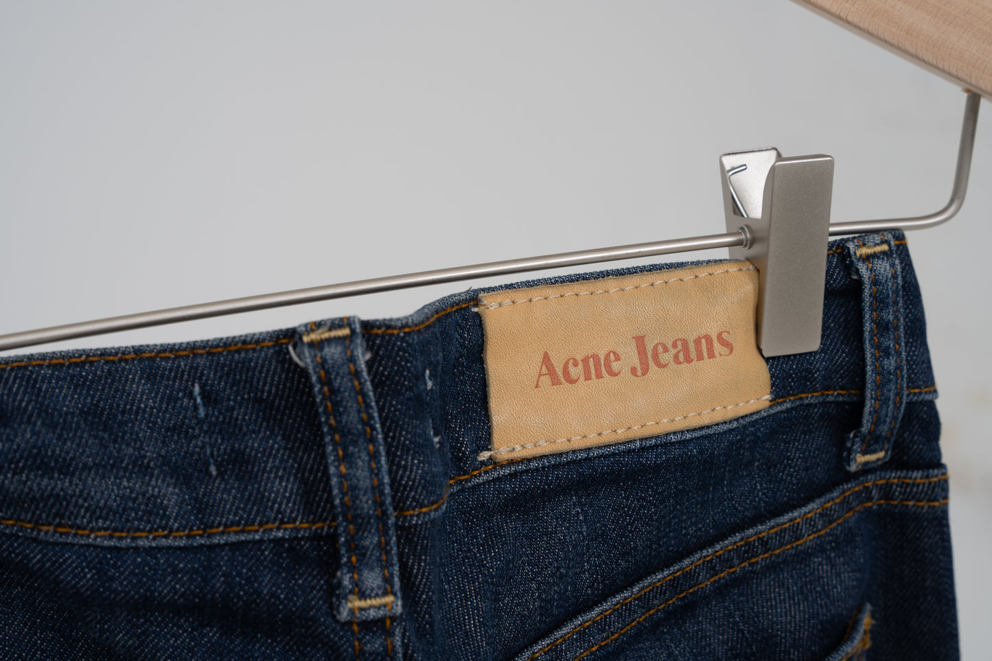 Acne Jeans low bottom, size XS