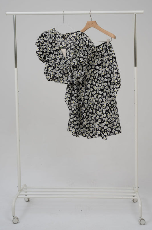 Crop top & wrap culotte set, size M/L